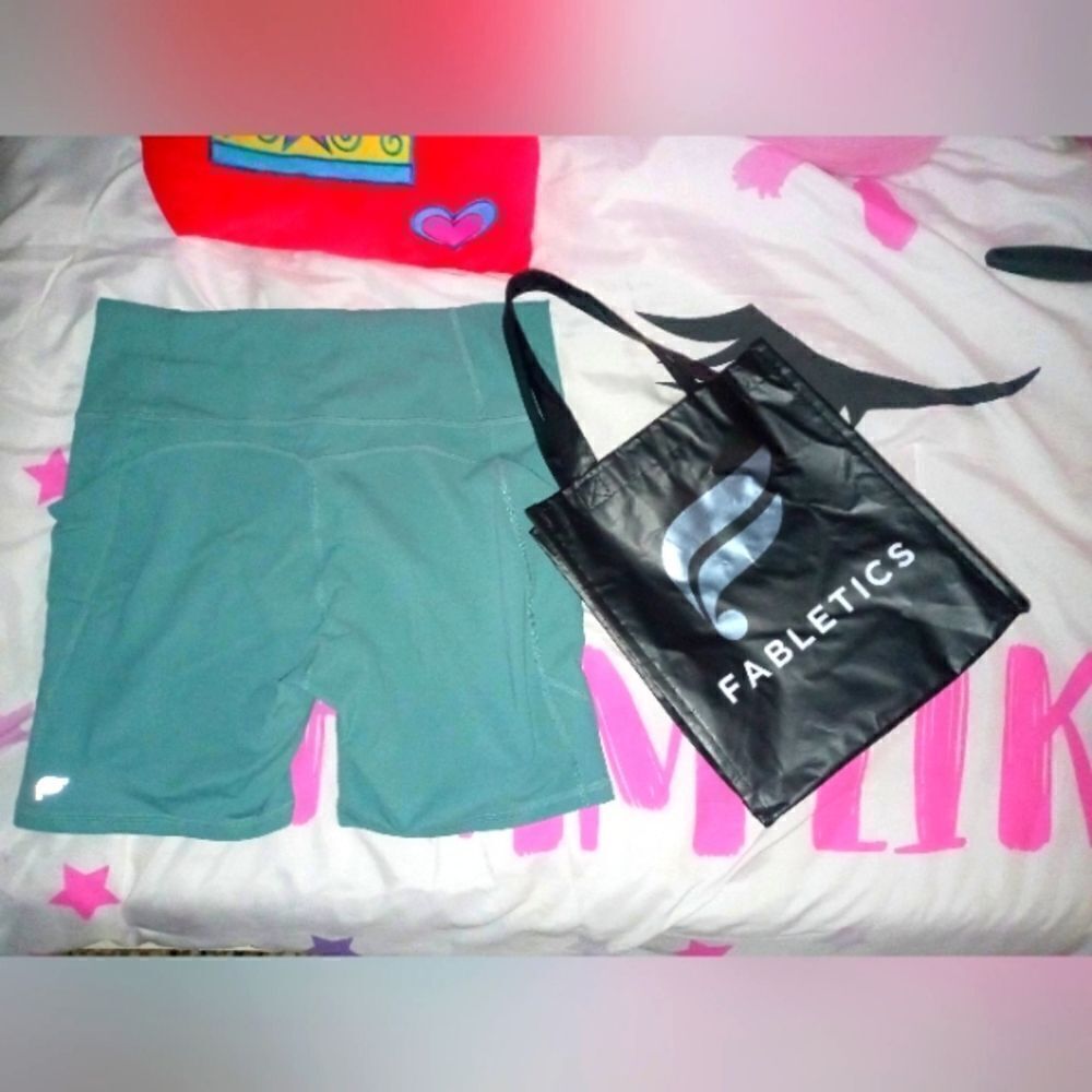 Fabletics Workout shorts - image 1